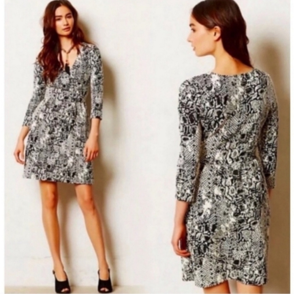 HD in Paris Black and White Python Print‎ Dress Sm